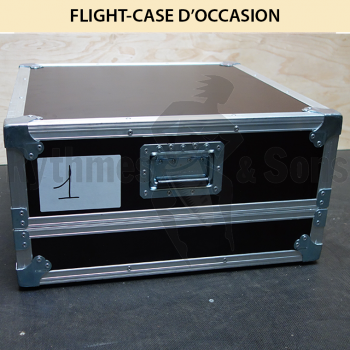 Flight-case pour vidéo projecteur PANASONIC PT-DZ870/PT-D-6